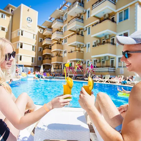 Kleopatra Aydin 3* Αλάνια