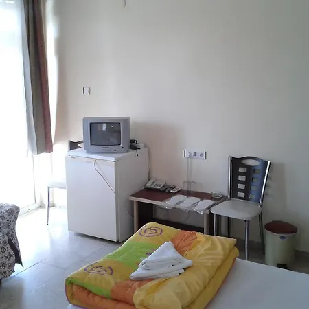 Kleopatra Aydin 阿拉尼亚